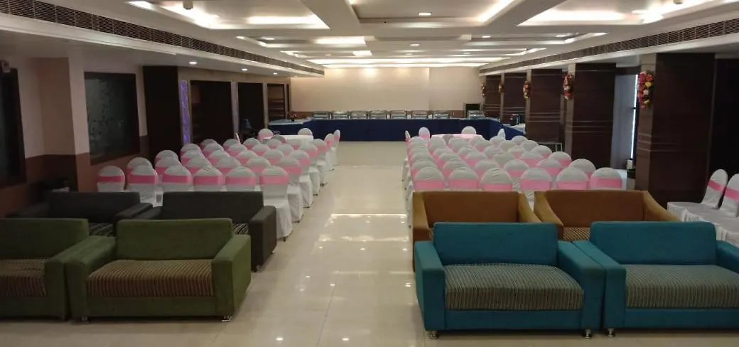 Puja Residency Otel Varanasi 3*,