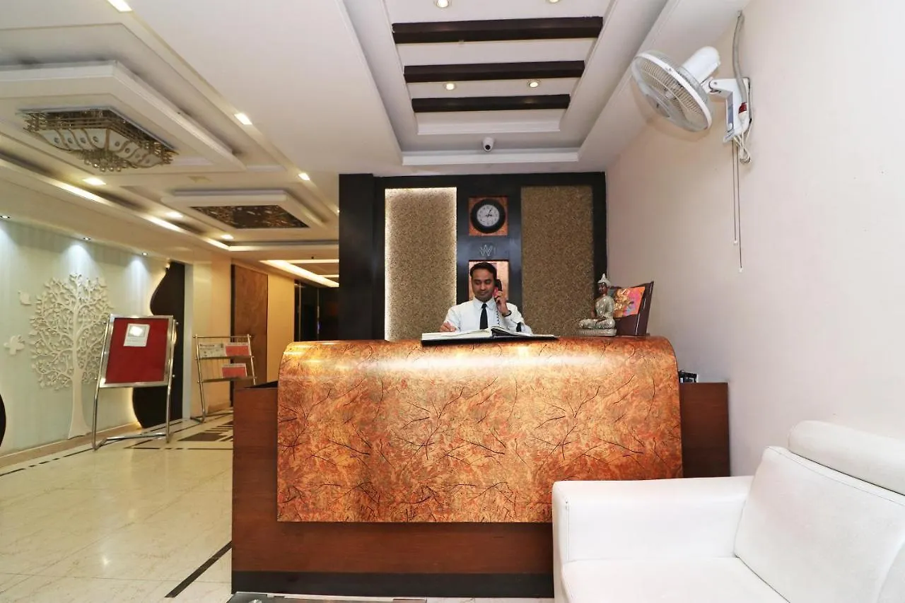 Puja Residency Otel Varanasi
